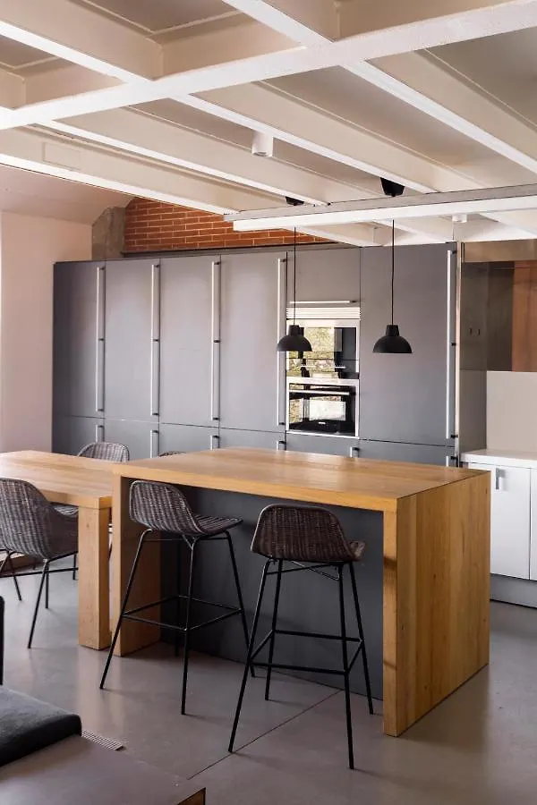 Barcelona Apartment Republica