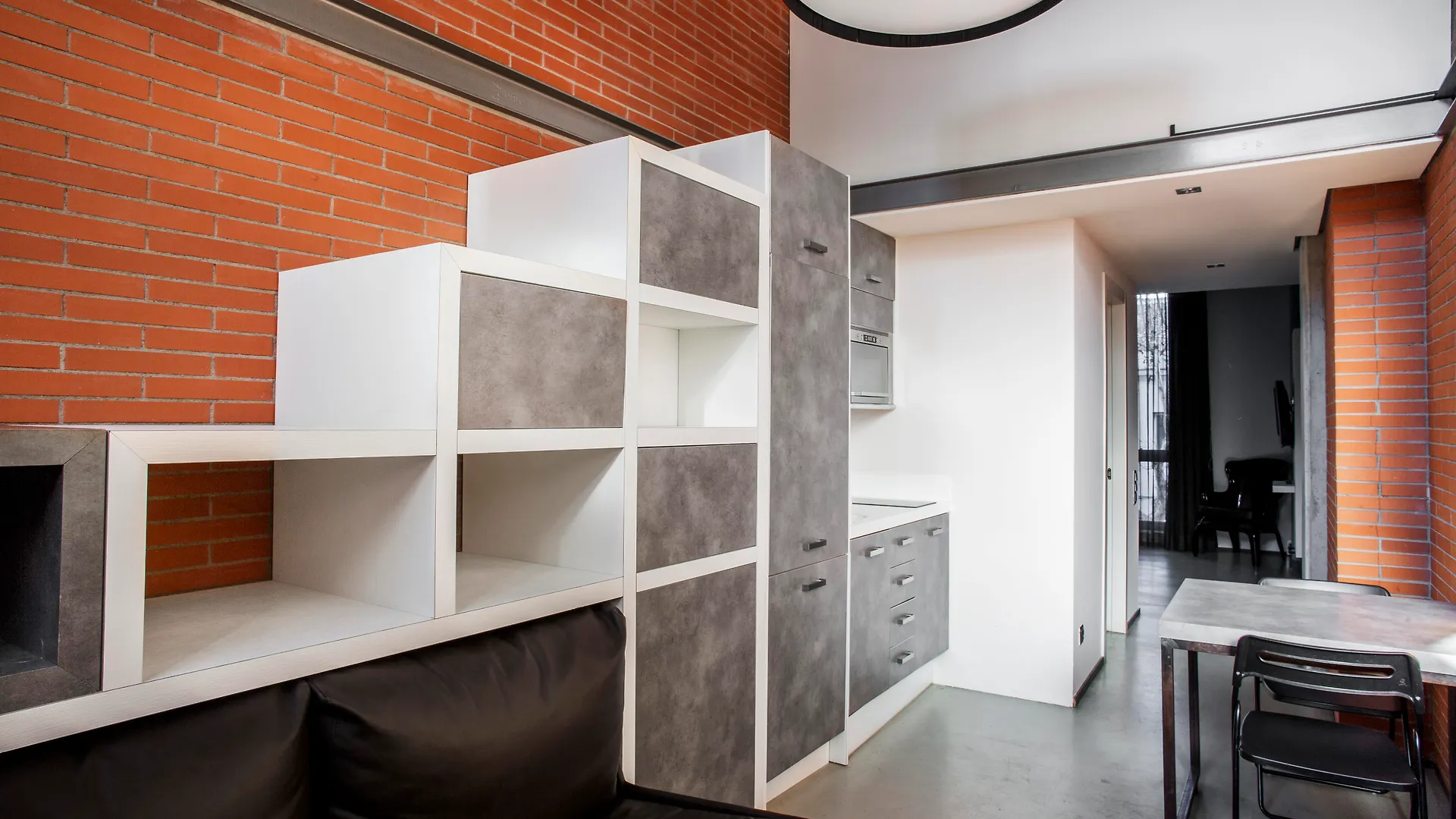 Barcelona Apartment Republica